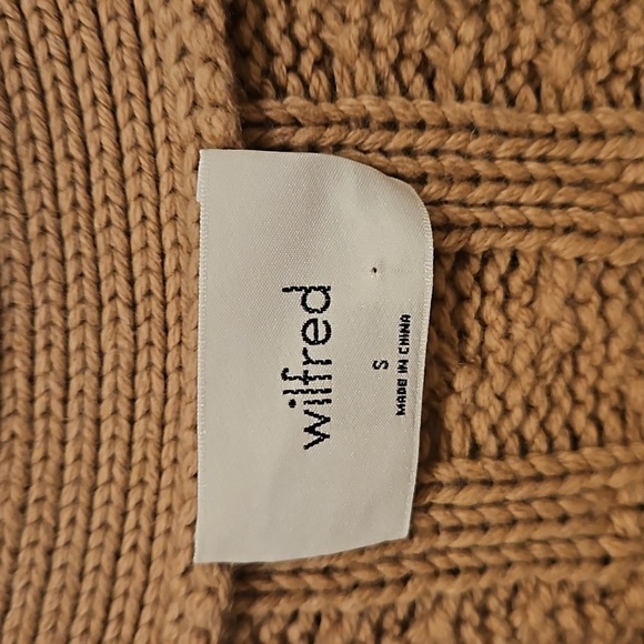 💕ARITZIA WILFRED💕 Alps Cardigan ~ Pom Pom Cable Knit Antique Beige Small - Picture 14 of 16